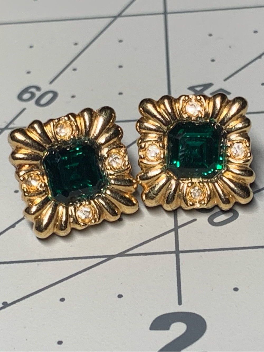 Gold-Tone Emerald Green Square Stud Earrings - Picture 4 of 4